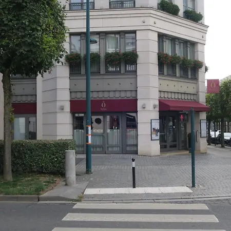 Apartment Le Charleston 3p 5 Minutes Parking Gratuit Terrasse Chessy (Seine-et-Marne)