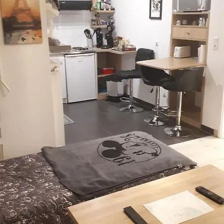 Apartment Le Charleston 3p 5 Minutes Parking Gratuit Terrasse