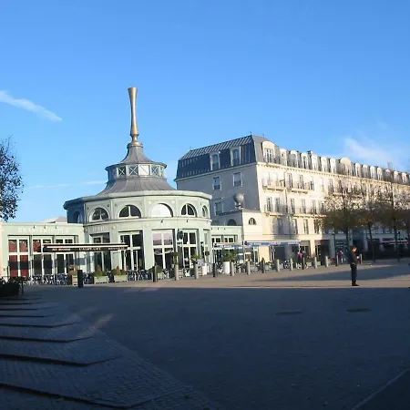 Apartment Le Charleston 3p 5 Minutes Parking Gratuit Terrasse
