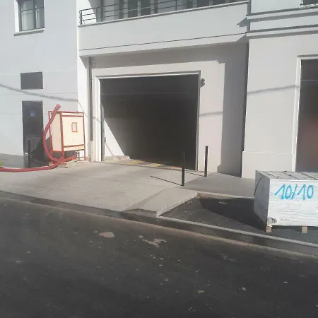 Le Charleston 3p 5 Minutes Parking Gratuit Terrasse Apartment